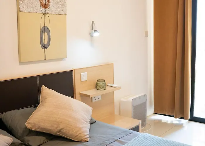 Amazing Sea Front 2 Bedroom In St Julians Διαμέρισμα