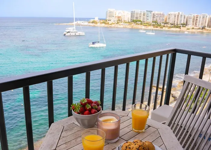 Amazing Sea Front 2 Bedroom In St Julians * Σεντ Πόλς Μπέι