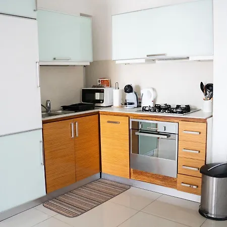 Amazing Sea Front 2 Bedroom In St Julians Apartament