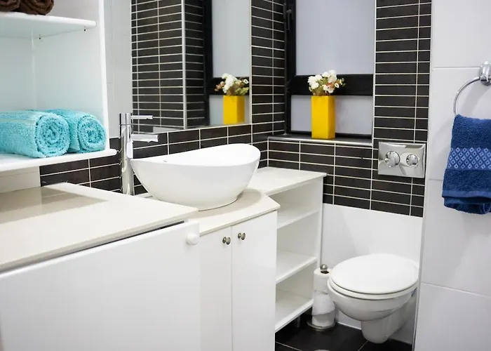 Amazing Sea Front 2 Bedroom In St Julians