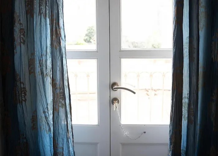 Amazing Sea Front 2 Bedroom In St Julians * St Paul's Bay