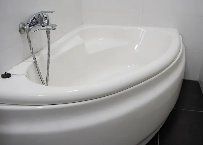 Amazing Sea Front 2 Bedroom In St Julians Apartament